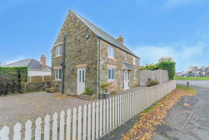 3 Bedroom Detached House To Rent In Mansfield Road, Glapwell, Chesterfield, S44