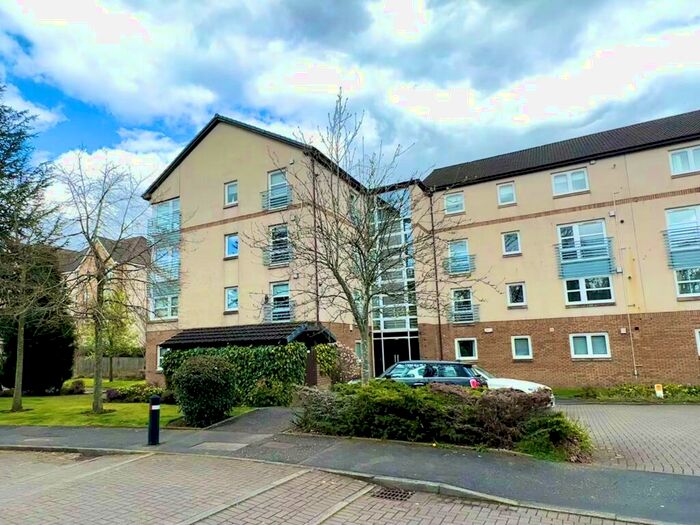 3 Bedroom Flat To Rent In Hamilton Park South, Hamilton, ML3