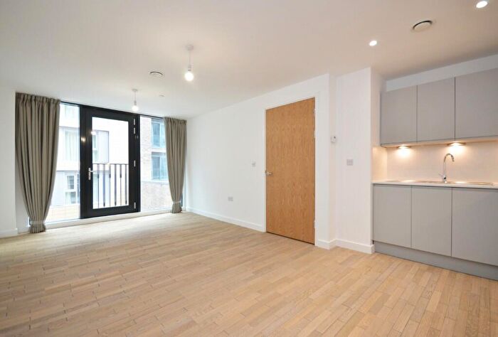 2 Bedroom Apartment To Rent In Redcliff Street, Bristol, BS1