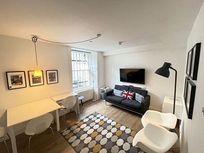 2 Bedroom Flat To Rent In South Tay Street, Dundee, DD1