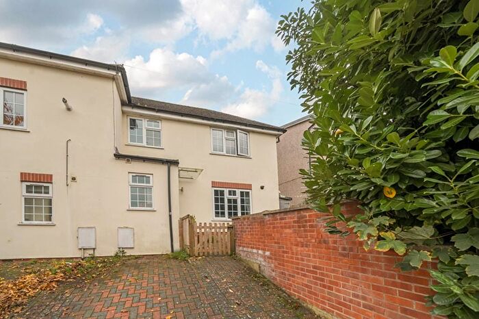 1 Bedroom Semi-Detached House For Sale In Headington, Oxford, OX3