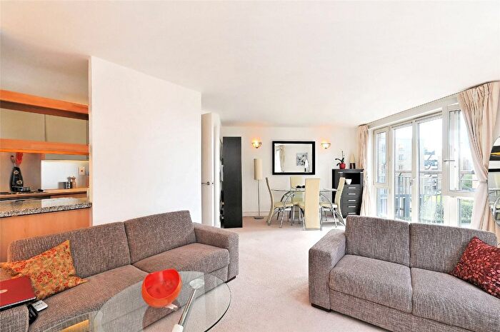 1 Bedroom Flat To Rent In Westferry Road, Canary Wharf, London, E14