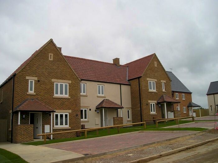 1 Bedroom Ground Flat To Rent In Wakerley Close, PE8