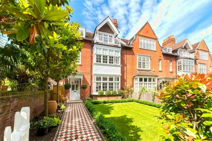 6 Bedroom End Of Terrace House To Rent In Rupert Road, Chiswick, London, W4