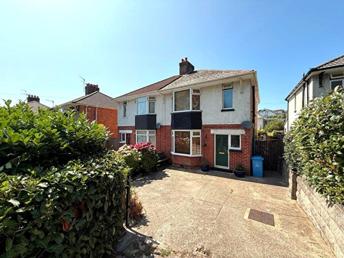 3 Bedroom Semi-Detached House For Sale In Ringwood Road, Lower Parkstone, Poole, BH14