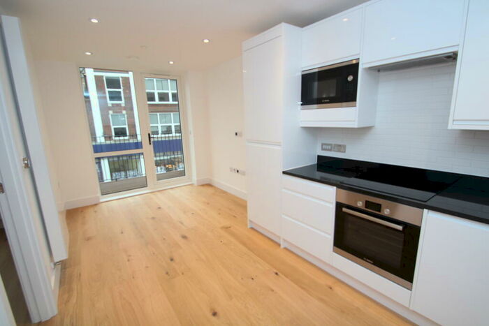 1 Bedroom Apartment To Rent In South End, Croydon, CR0