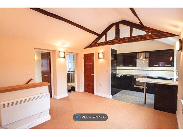 1 Bedroom Flat To Rent In Trinity House, Hereford, HR4