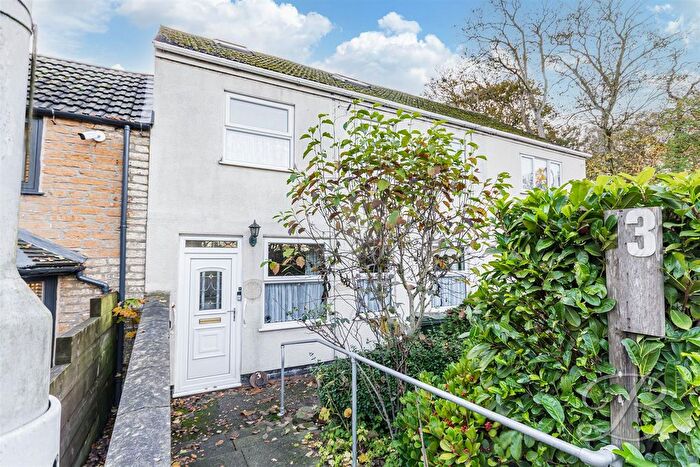 5 Bedroom Terraced House For Sale In Mansfield Road, Papplewick, Nottingham, NG15