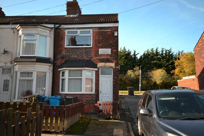 2 Bedroom Terraced House To Rent In Chestnut Avenue, Montrose Street, Hull, HU8