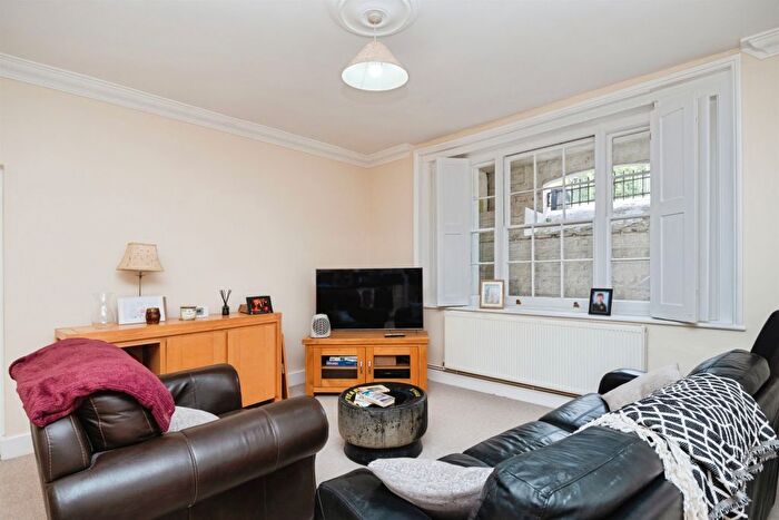 1 Bedroom Flat For Sale In Clarence Road, Tunbridge Wells, TN1
