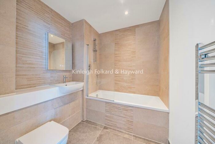 2 Bedroom Apartment To Rent In Beckenham Road Beckenham, BR3