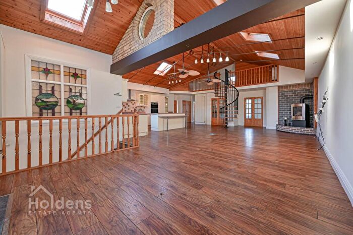 3 Bedroom Flat For Sale In Garstang Road, Broughton, PR3