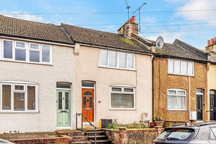 2 Bedroom Terraced House For Sale In Cramptons Road, Sevenoaks, Kent, TN14