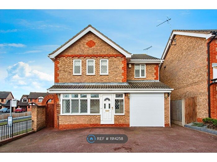 4 Bedroom Detached House To Rent In Drake Road, Chafford Hundred, Grays, RM16