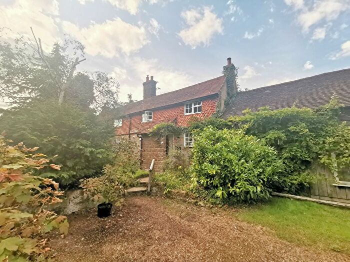 3 Bedroom Cottage To Rent In Broad Oak, Heathfield, TN21