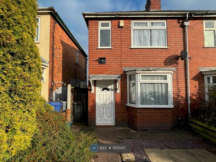 2 Bedroom Semi-Detached House To Rent In Vale View, Newcastle-Under-Lyme, ST5