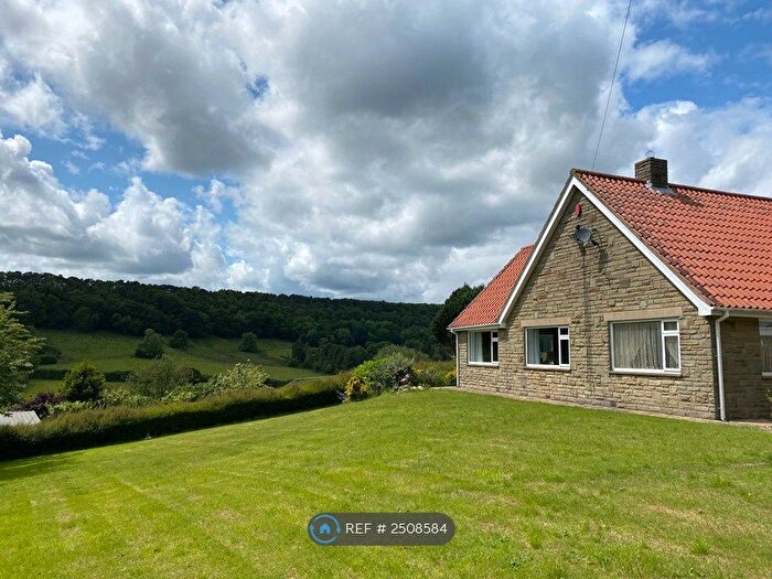 5 Bedroom Detached House To Rent In Stepney Road, Scarborough, YO12
