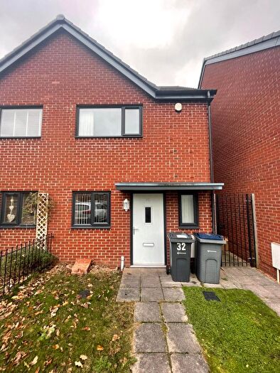 2 Bedroom Semi-Detached House To Rent In Yenton Grove, Birmingham, B24