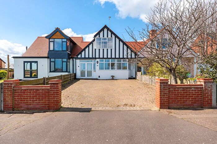 2 Bedroom Terraced House For Sale In Marine Parade, Gorleston, NR31