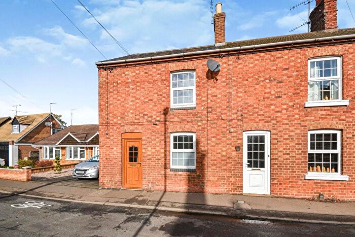 2 Bedroom End Of Terrace House To Rent In High Street, Hardingstone, Northampton, NN4