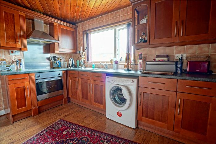 2 Bedroom Flat For Sale In Central Drive, Thurcroft, Rotherham, South Yorkshire, S66