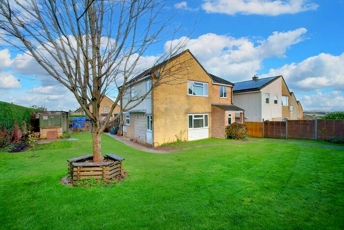 4 Bedroom Detached House For Sale In Parklands Walk, Crewkerne, TA18