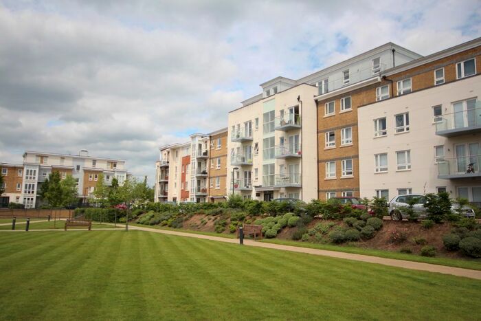 2 Bedroom Flat To Rent In Grebe Way, Boulters Meadow, Maidenhead, SL6