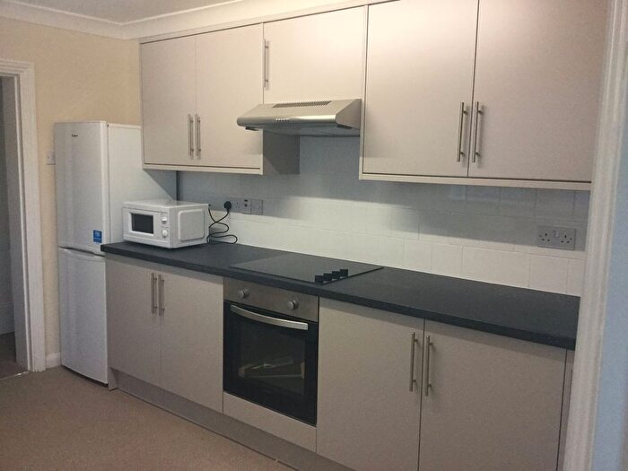 4 Bedroom Terraced House To Rent In Seaview Road, Gillingham, ME7