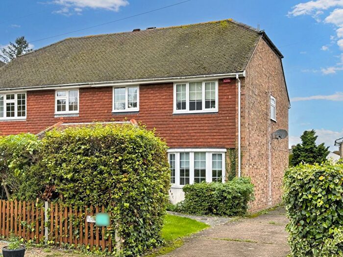 4 Bedroom Semi-Detached House For Sale In Shoreham Lane, Halstead, Sevenoaks, TN14