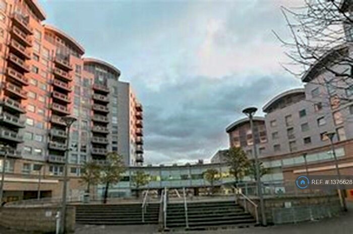 2 Bedroom Flat To Rent In Alencon Link, Basingstoke, RG21