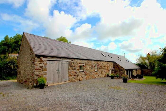 3 Bedroom Barn Conversion For Sale In Sageston, Tenby, SA70