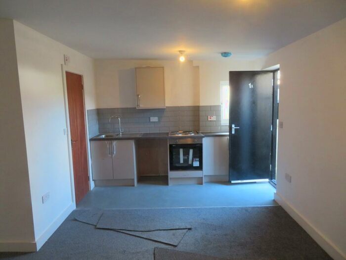 Studio To Rent In Eastway, Shaw, OL2