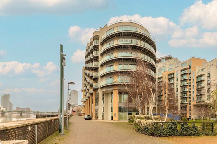 1 Bedroom Flat To Rent In Bridges Court Road, Battersea, SW11