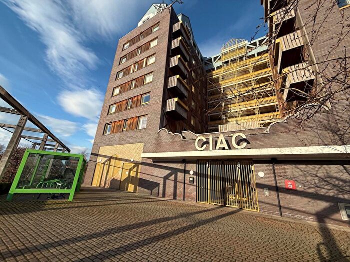 1 Bedroom Flat For Sale In Quay Street, Middlesbrough, TS2