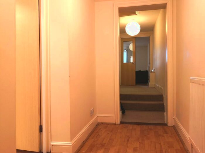 2 Bedroom Apartment To Rent In Hampshire Terrace, Southsea, PO1