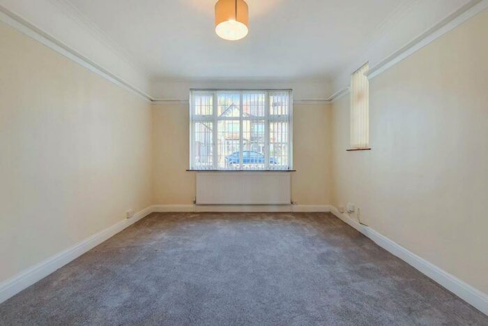 3 Bedroom Semi-Detached House To Rent In Elm Park, Harrow, Stanmore, HA7