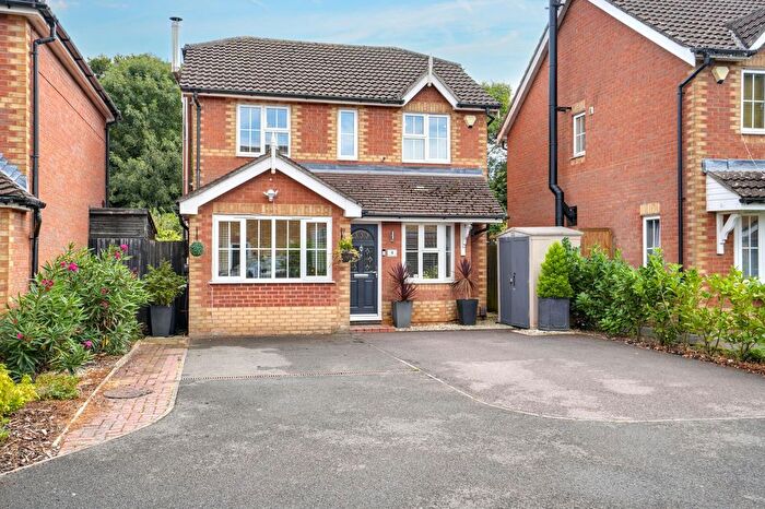 3 Bedroom Detached House For Sale In Brooker Close, Boughton Monchelsea, ME17