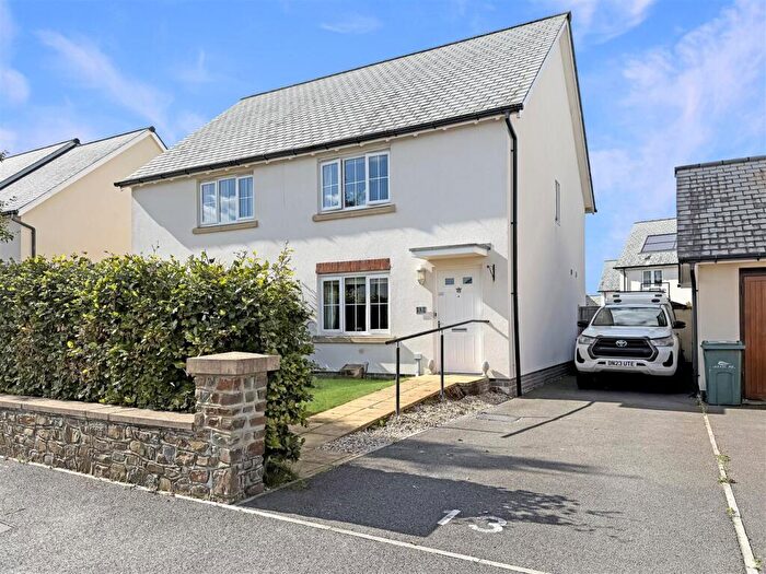 2 Bedroom Semi-Detached House For Sale In Parade Avenue, Fremington, Barnstaple, EX31