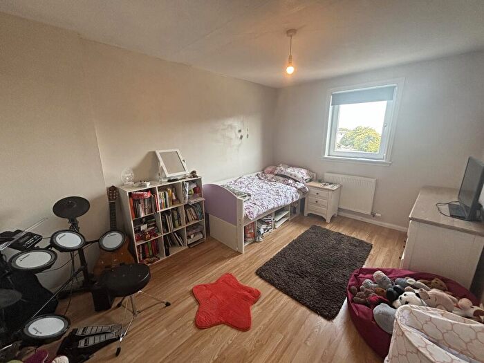 2 Bedroom Flat For Sale In Justice Port, Aberdeen, Aberdeenshire, AB24