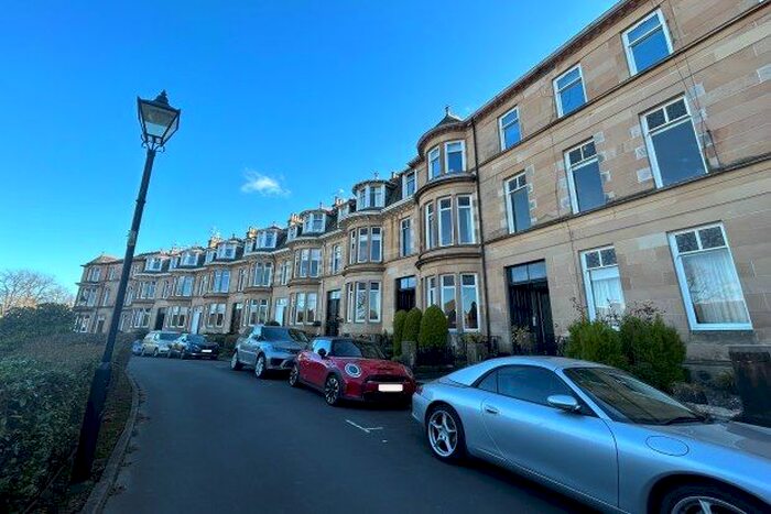 1 Bedroom Studio To Rent In Princes Gardens, Glasgow, G12