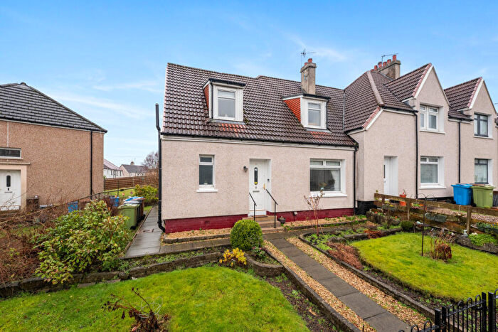 3 Bedroom End Of Terrace House For Sale In Birch Avenue, Clarkston, Glasgow, G76