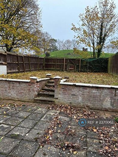 3 Bedroom Terraced House To Rent In Crispin Road, Milton Keynes, MK13