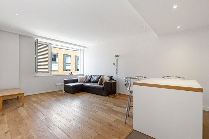 1 Bedroom Flat To Rent In Cubitt Building, Grosvenor Waterside, Gatliff Road, London, SW1W