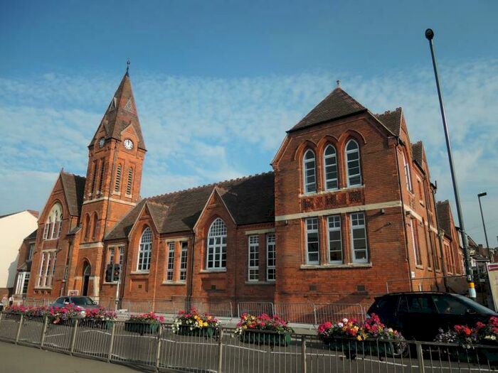 3 Bedroom Apartment To Rent In The School Yard, Harborne, B17