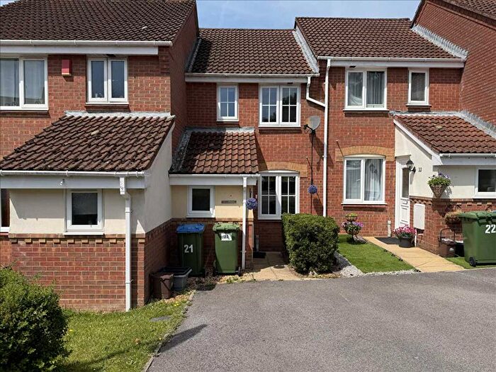2 Bedroom Terraced House To Rent In Flint Close, Southampton, Southampton, SO19