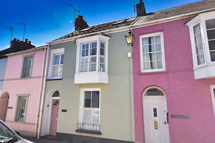 4 Bedroom Terraced House For Sale In Lower Frog Street, Tenby, SA70