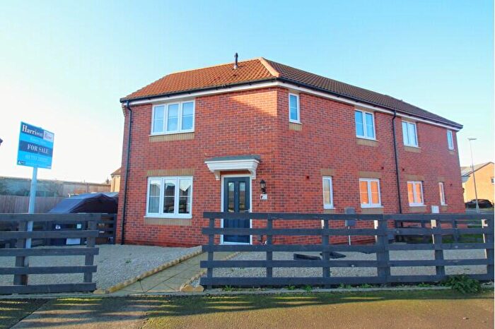 3 Bedroom Semi Detached House For Sale In Sorrel Avenue, Whittlesey, Peterborough, PE7