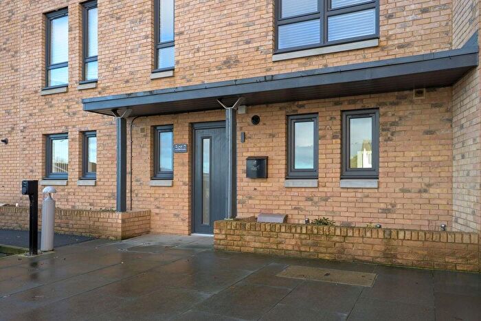 2 Bedroom Apartment For Sale In Old Bellsdyke Road, Larbert, FK5