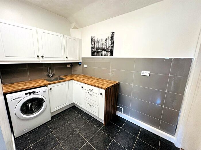 4 Bedroom Detached House For Sale In Templar Close, Whitley, Goole, DN14