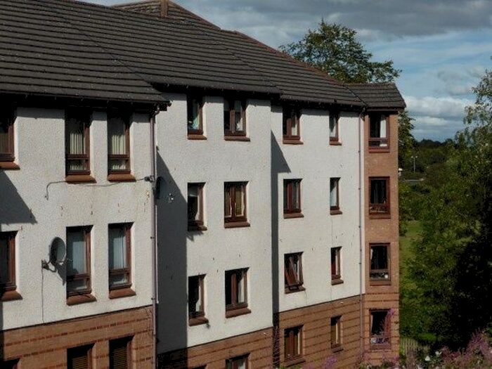 2 Bedroom Flat To Rent In Clyde Street, Camelon, FK1